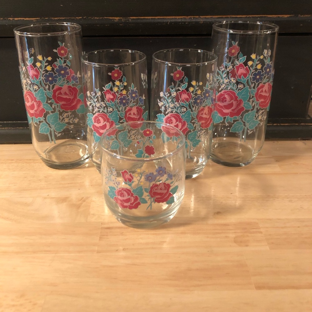 Vintage Anchor Hocking Printed Roses Glass Tumblers
